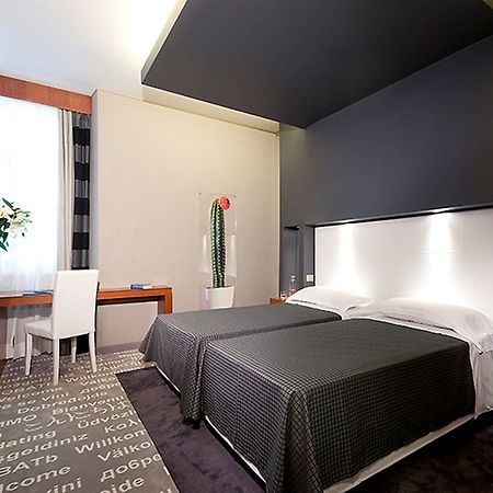 Metropolis - Hotel di Charme Rome Bagian luar foto
